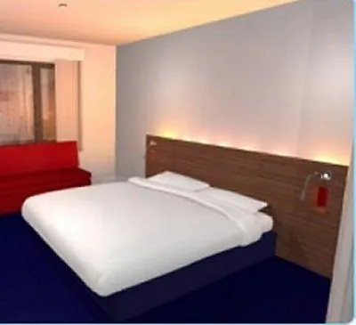 Hotel Travelodge Excel Londra